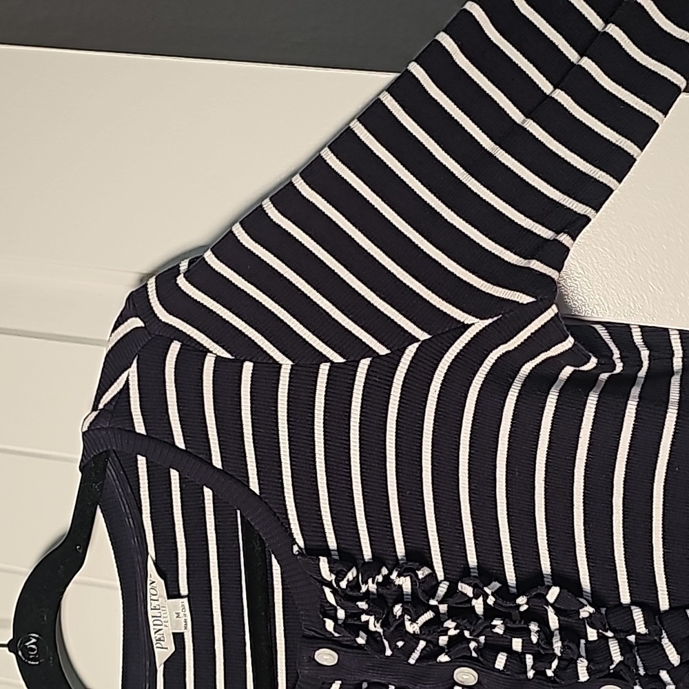 Pendleton MP navy blue/white striped ruffled cardigan - Picture 8 of 15